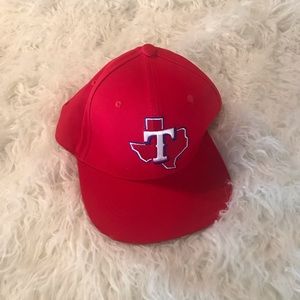 Texas Rangers red hat—great condition